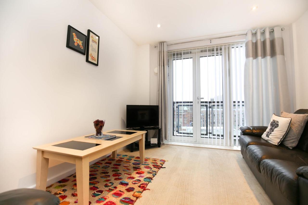 Week2Week Fabulous Newcastle City Centre Apartment Buitenkant foto